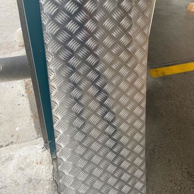 Checker Plate Diamond Plate Aluminum Sheet for Walkways Ladders Ramps
